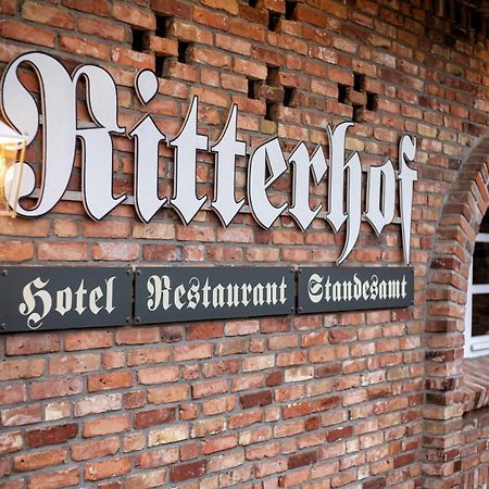 Ritterhof Kampehl Hotel Neustadt  ภายนอก รูปภาพ